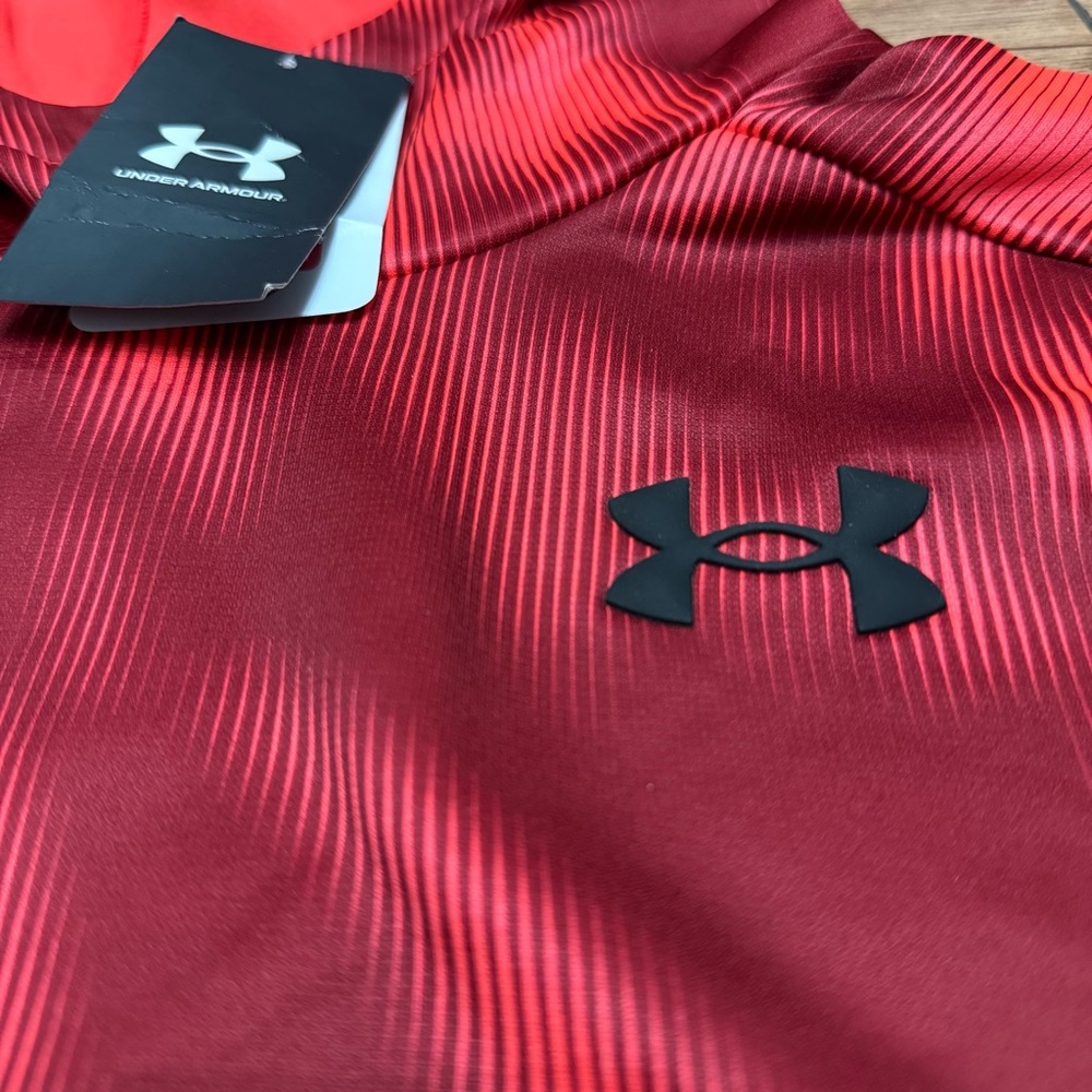 Under Armour Crimson and Black Athletic hoodie - Picture 3 of 4